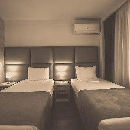Hotel Corvaris 3*