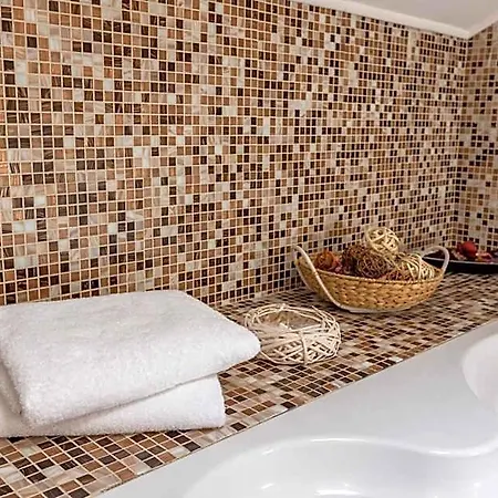 Corvaris Hotel
